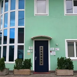 Esterno dello studio Corsini
